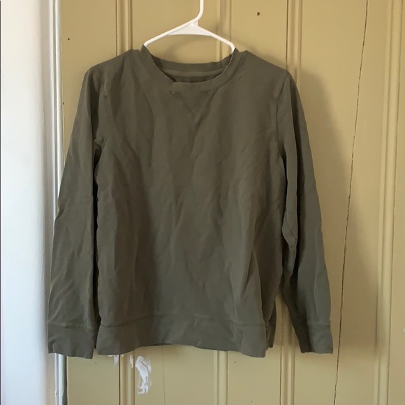 Crewneck - Picture 1 of 2